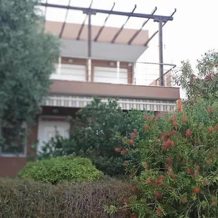 δίπλα στο κύμα -βeside The Wave